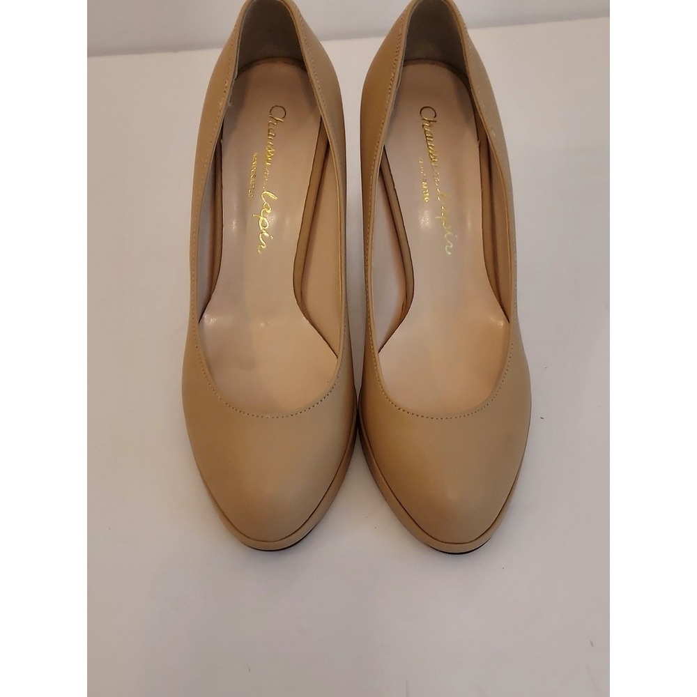 Christian Louboutin Beige Leather Round-Toe Heels